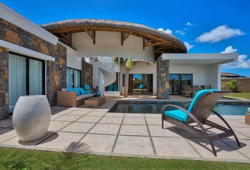 Villa De Haut Standing Diroma