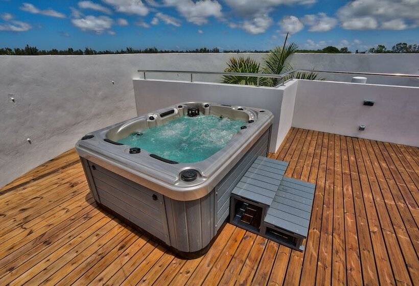 Villa De Haut Standing Diroma