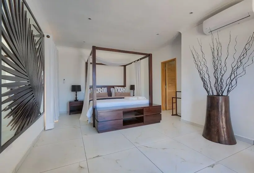 Villa De Haut Standing Diroma
