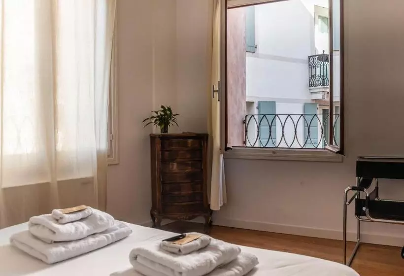 Aamiaismajoitus (B&B) Ca' Garibaldi Rooms