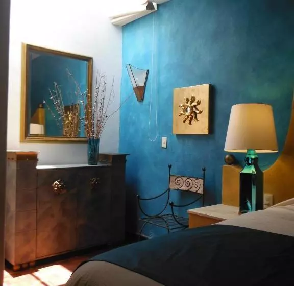 Aamiaismajoitus (B&B) Casa Embrujo Tzintzuntzan