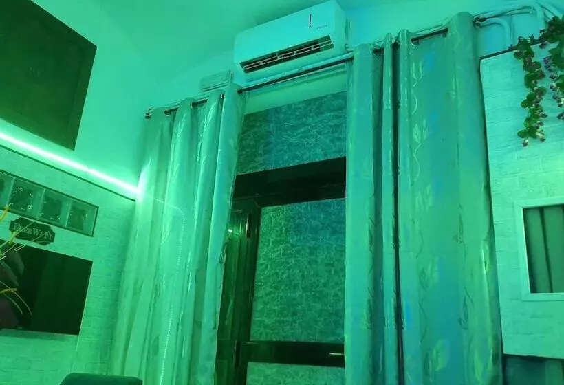 مسافرخانه Giannas Relax