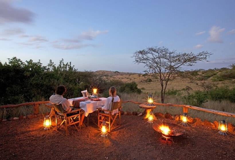 هتل Elewana Lewa Safari Camp