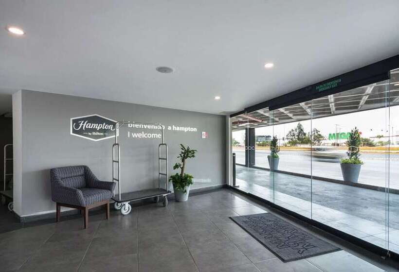 هتل Hampton Inn San Luis Potosi