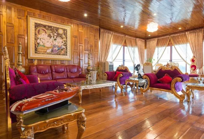 Hotelli Nakaraj Princess Chiang Khong