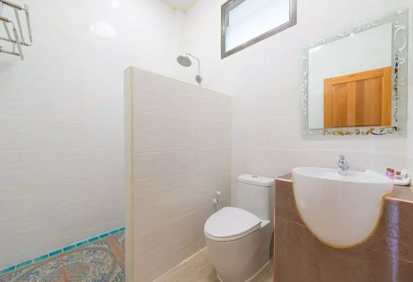 Hotelli Nakaraj Princess Chiang Khong