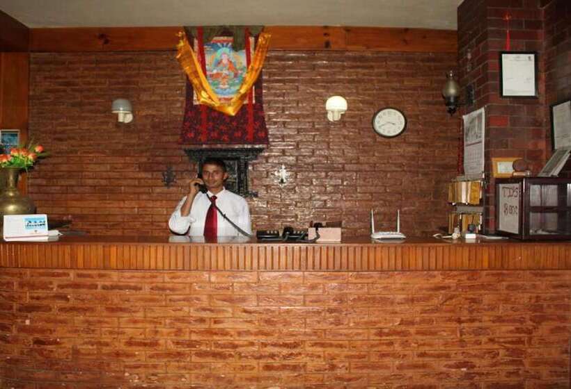 هتل Niva Niwa Lodge