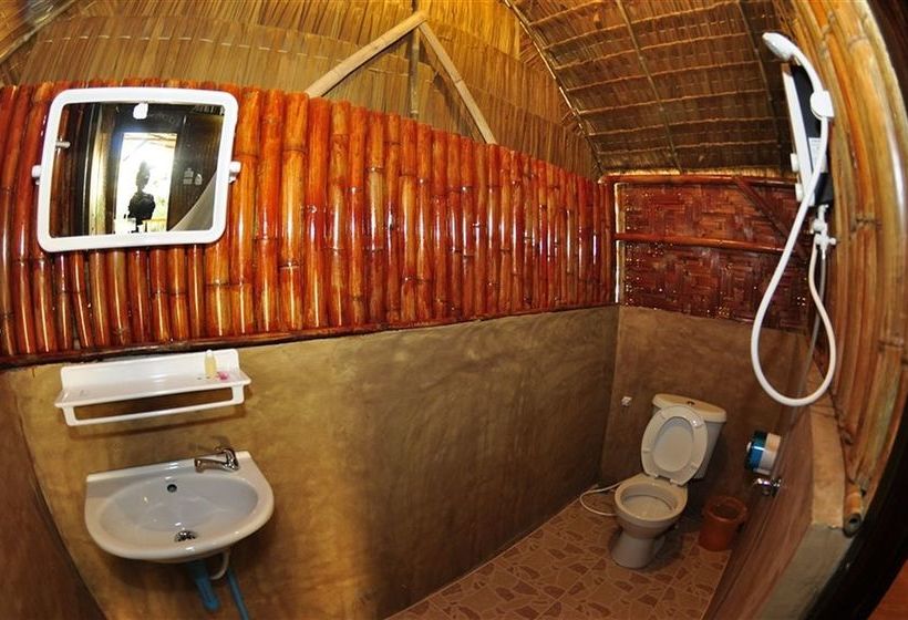 בית מלון כפרי Phi Phi Hill Bamboo Bungalow