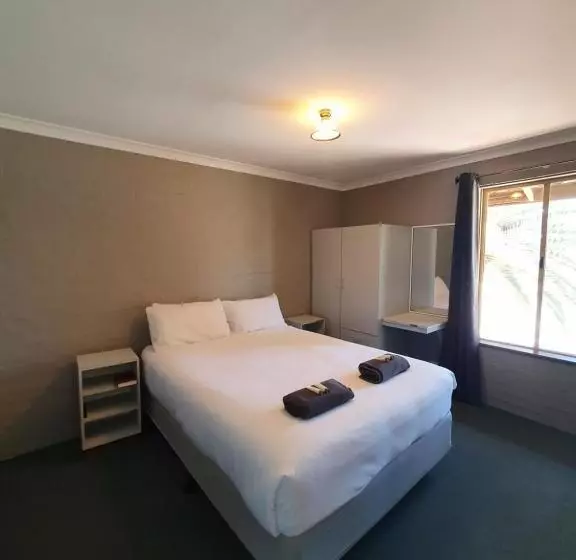 مُتل The African Reef