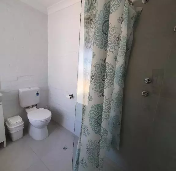 مُتل The African Reef