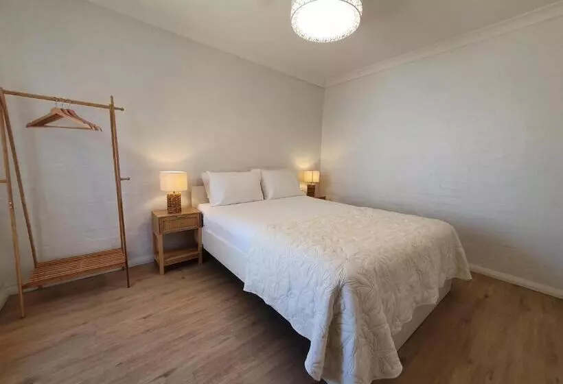 مُتل The African Reef