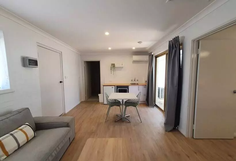 مُتل The African Reef