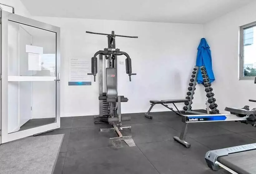 Nova Mooloolaba Beach