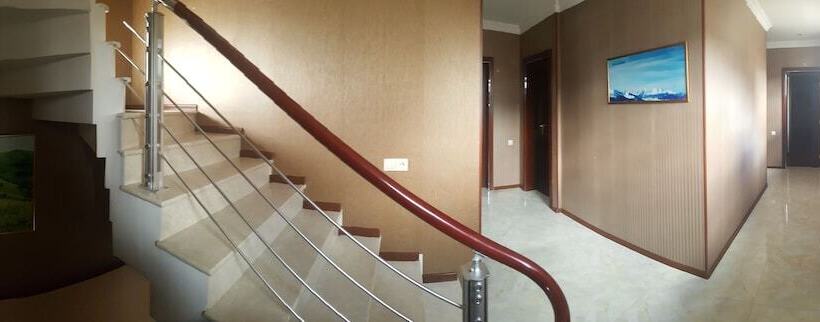 پانسیون Amadeus