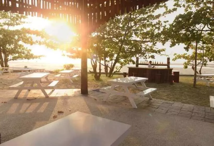 پانسیون Ocean Front Campgrounds