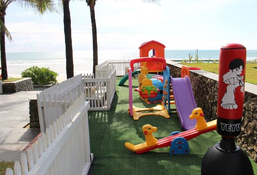 پانسیون Ocean Front Campgrounds