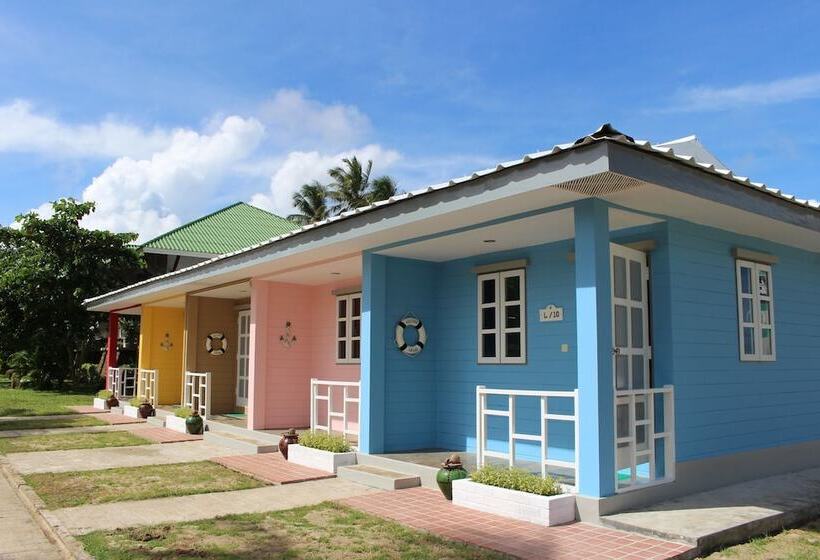 پانسیون Ocean Front Campgrounds