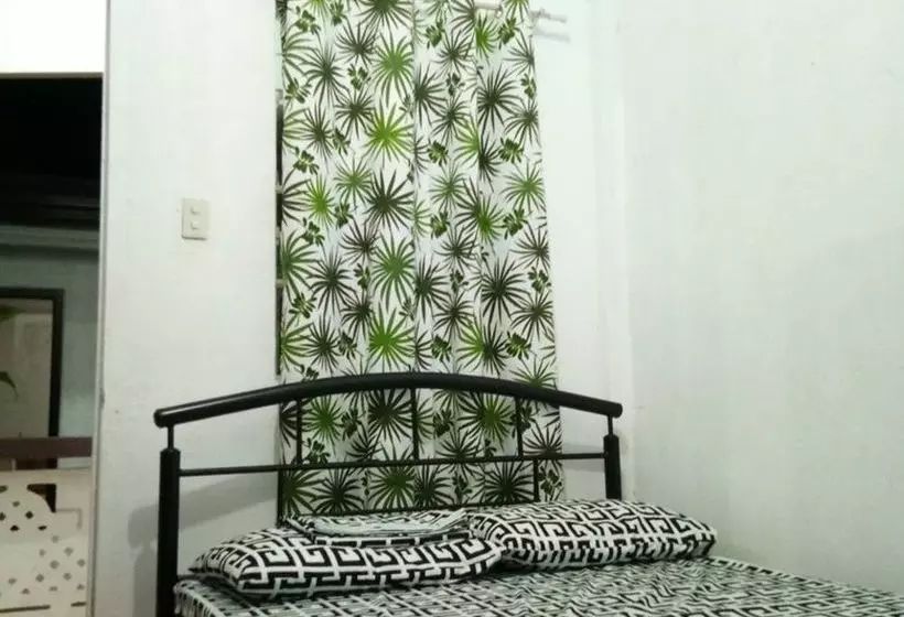 ペンション Siez Guest House Panglao Island