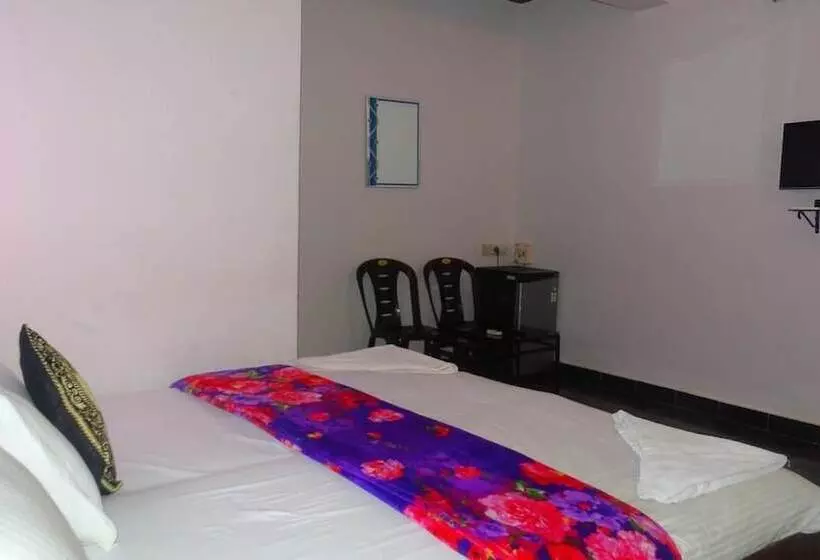 Pension (Hôtel basse catégorie) Thomson House