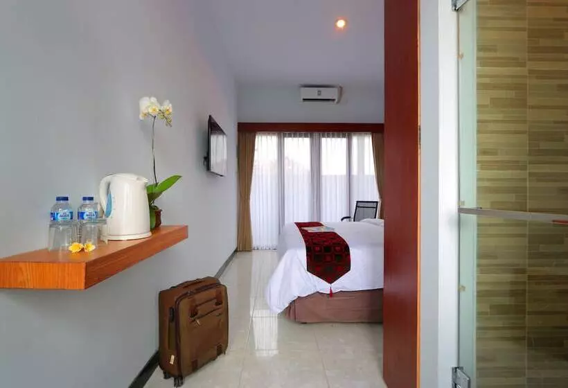 پانسیون Valomia Guest House