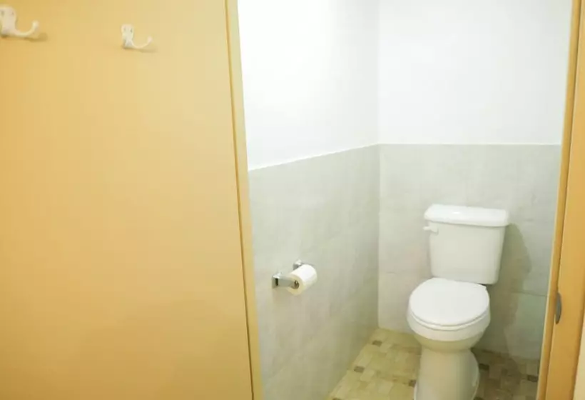 پانسیون Yogi Dives B&b