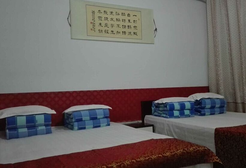 بنسيون Zhiyuan Homestay Ancient City North Gate