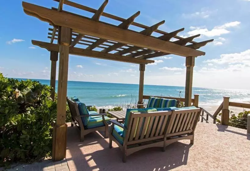 Sea View Motel