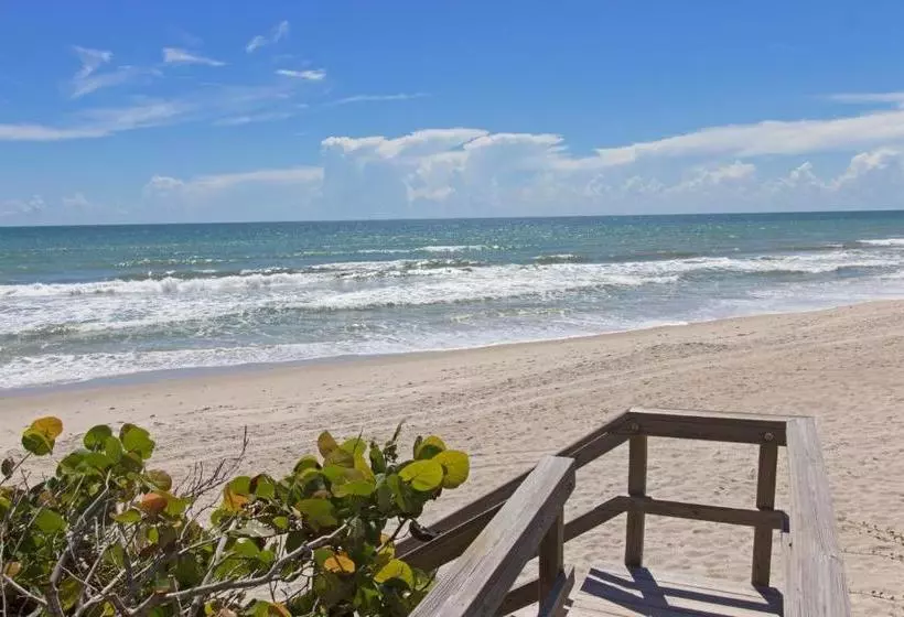 Sea View Motel