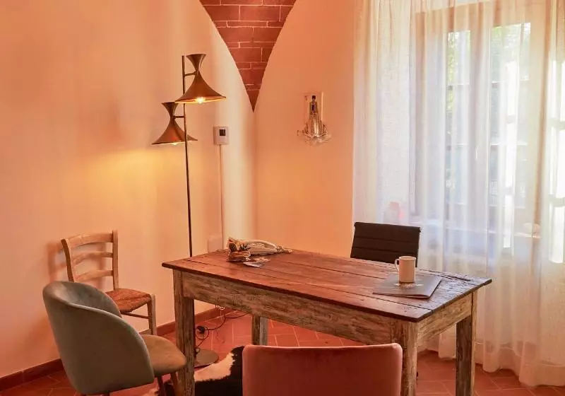 Hotelli Dormiveglia B&b