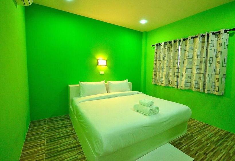 בית מלון כפרי Family House Resort