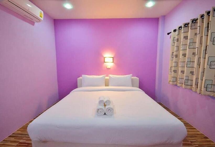 בית מלון כפרי Family House Resort