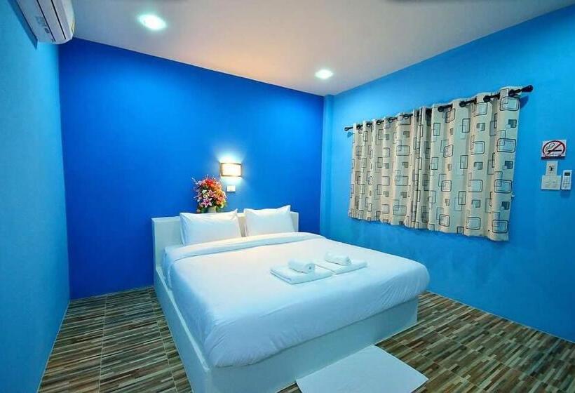 בית מלון כפרי Family House Resort