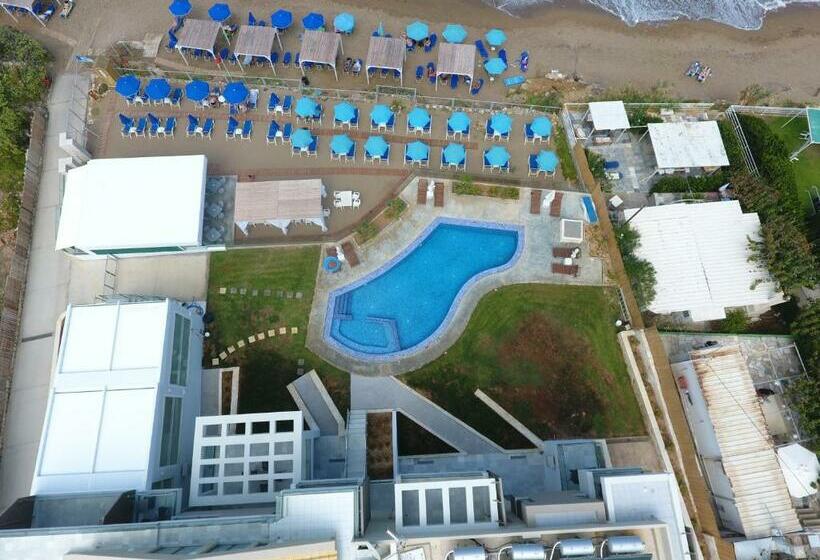 בית מלון כפרי Hellas Beach