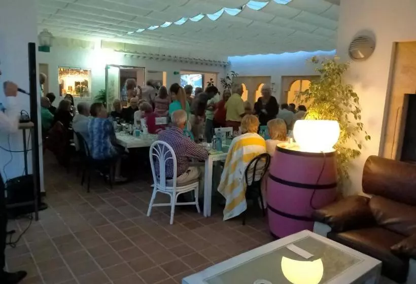 ホテル Solpark Tenis Sl Pension