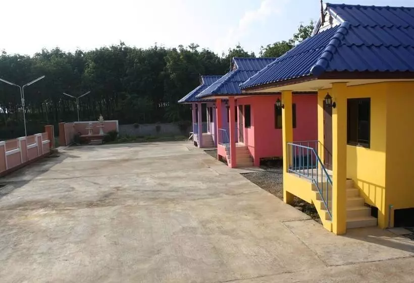 Hotelli Panna Kalong