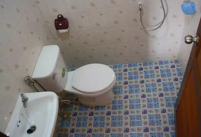 Hotelli Panna Kalong