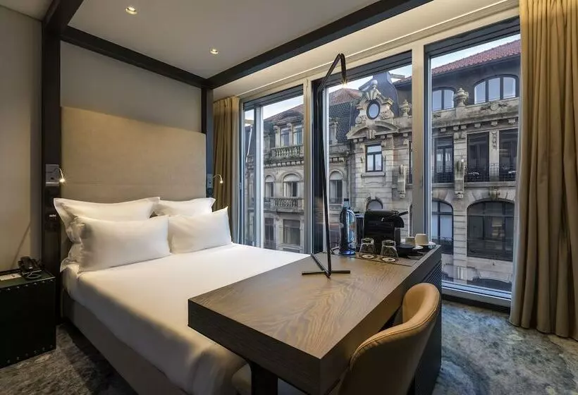 Hotelli Porto Royal Bridges