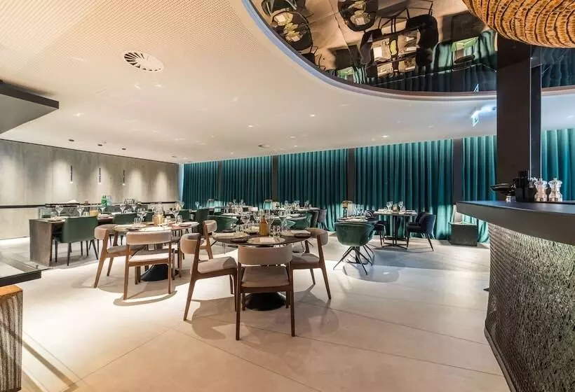 Hotelli Porto Royal Bridges