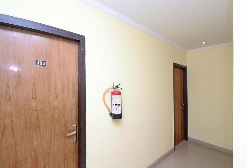 ホテル Punjab Regency