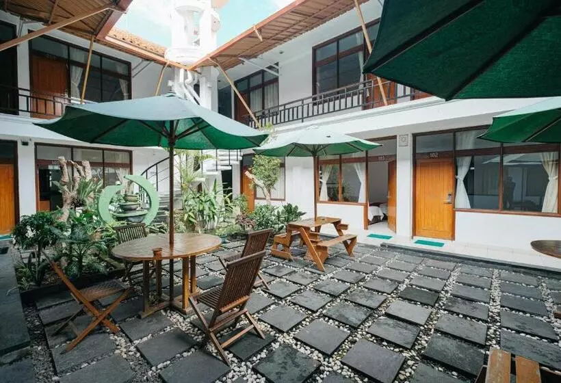 ホテル Reddoorz At Bali Kepundung Denpasar