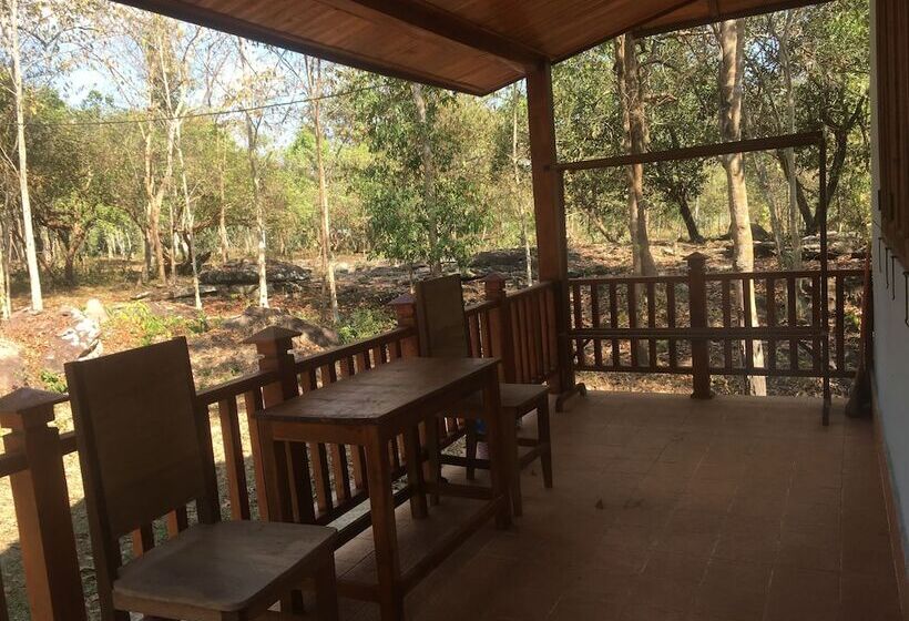 בית מלון כפרי Soutchai Resort