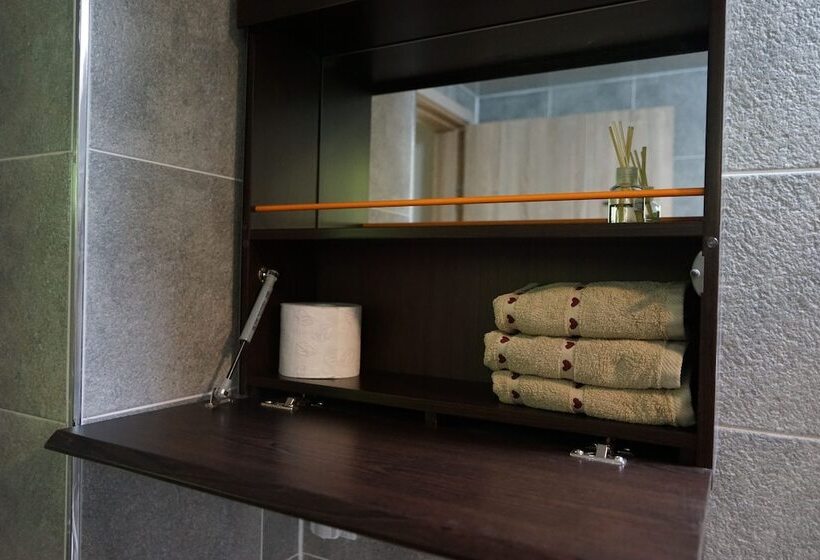 Moonlight Village Pension