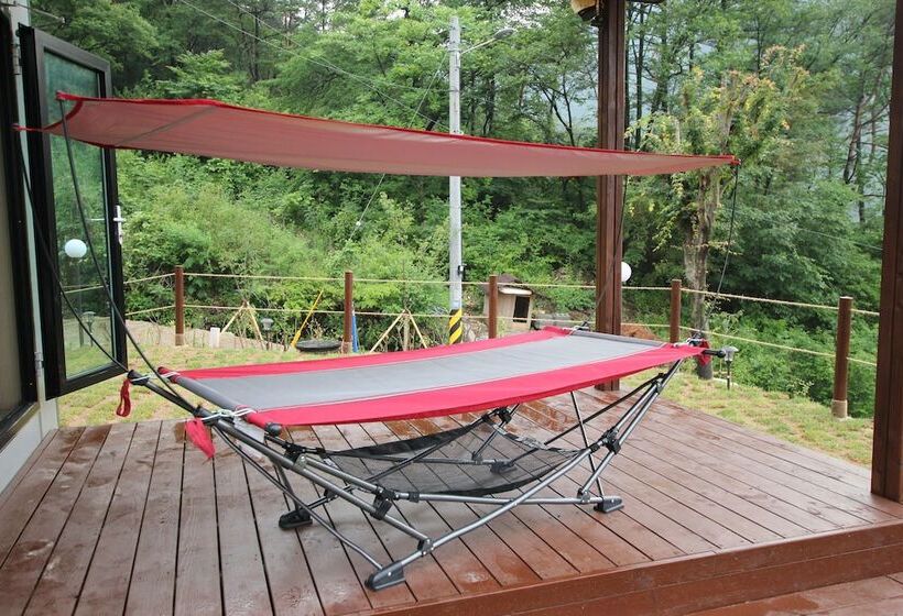 Moonlight Village Pension