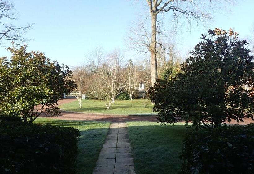 ペンション Au Charme Du Lac Piscine Chauffé Proche Parc Et Restaurant Du Casino