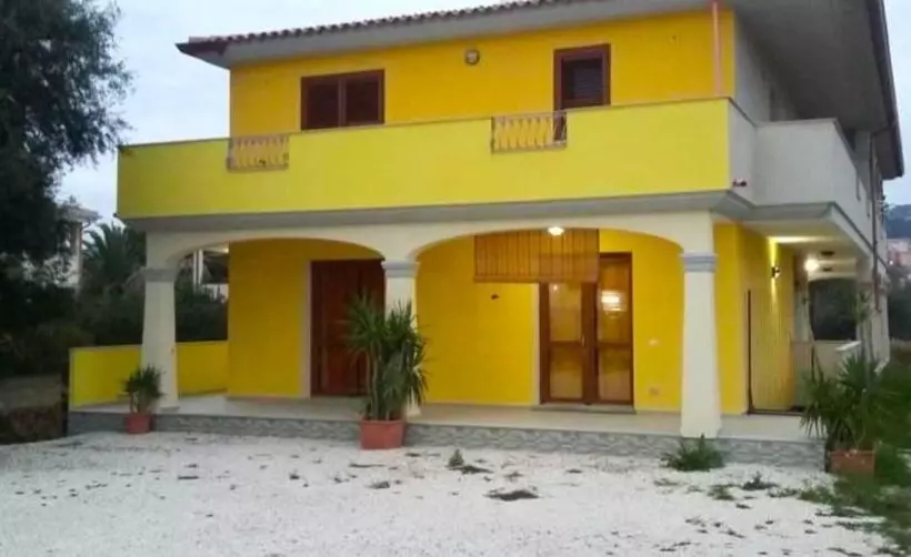 پانسیون Blu Day Guesthouse