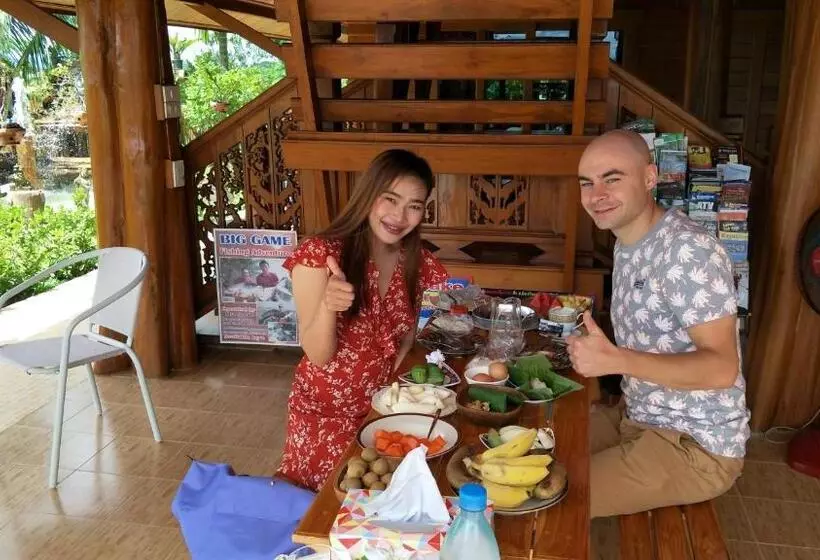 پانسیون Huanmaisakngam Resort