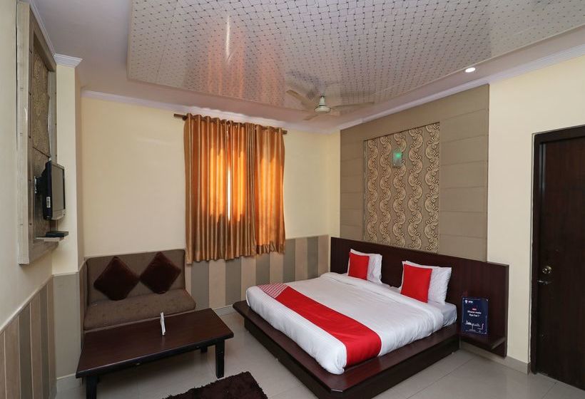 בית מלון כפרי Chilana Tower And Restaurant