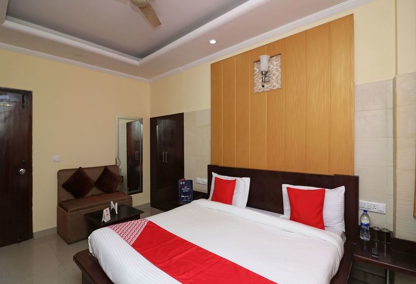 בית מלון כפרי Chilana Tower And Restaurant