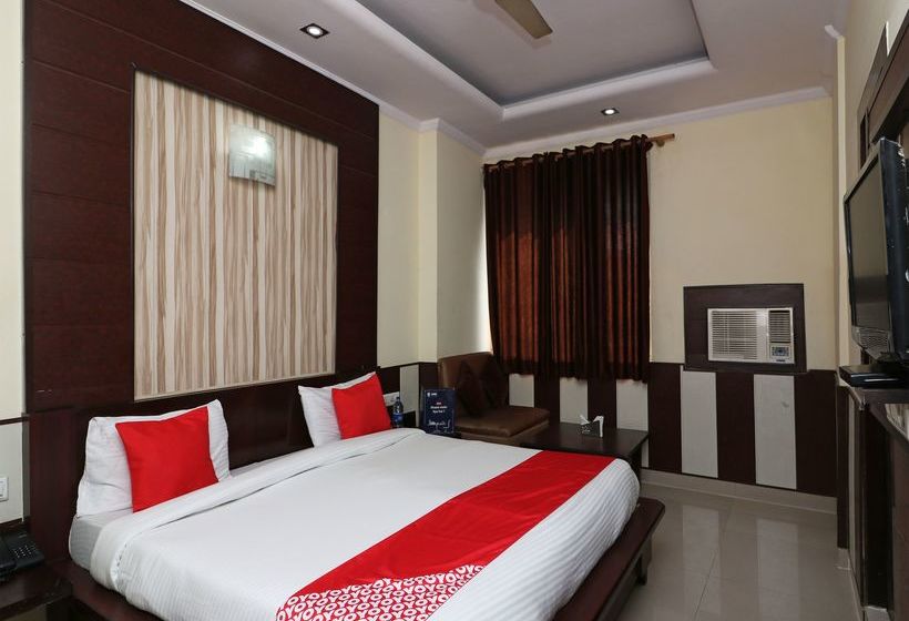 בית מלון כפרי Chilana Tower And Restaurant