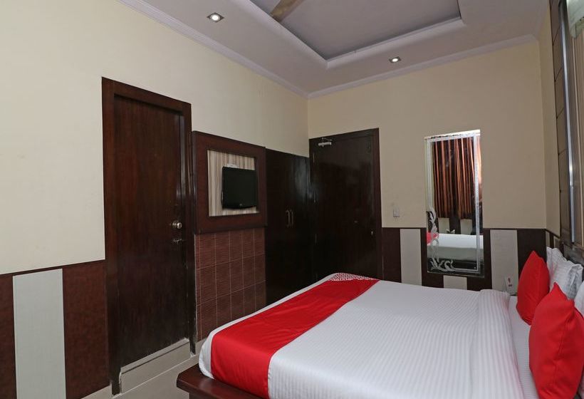 בית מלון כפרי Chilana Tower And Restaurant